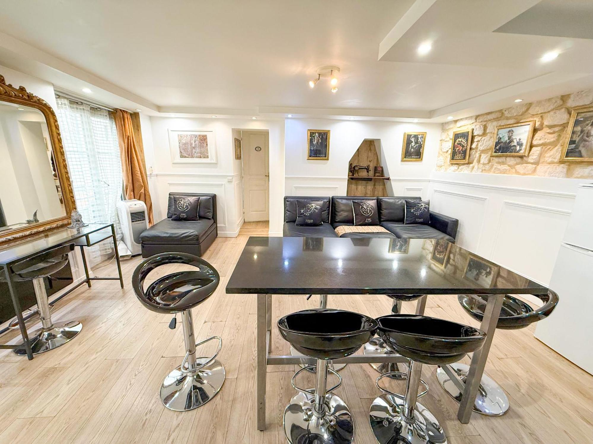 42-luxury Flat * Parijs